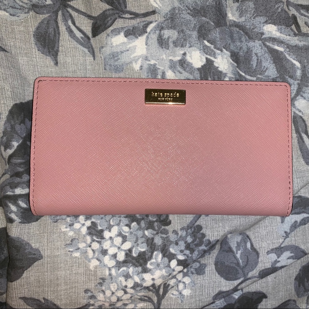 Kate Spade Light Pink Stacy